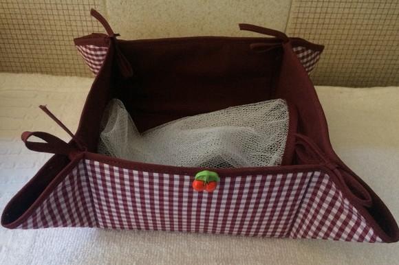 Cesta para Pão de Queijo ou Biscoitos Xadrez Vinho e Branco
