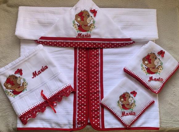 Kit Enxoval para Bebê Bordado Ursinha