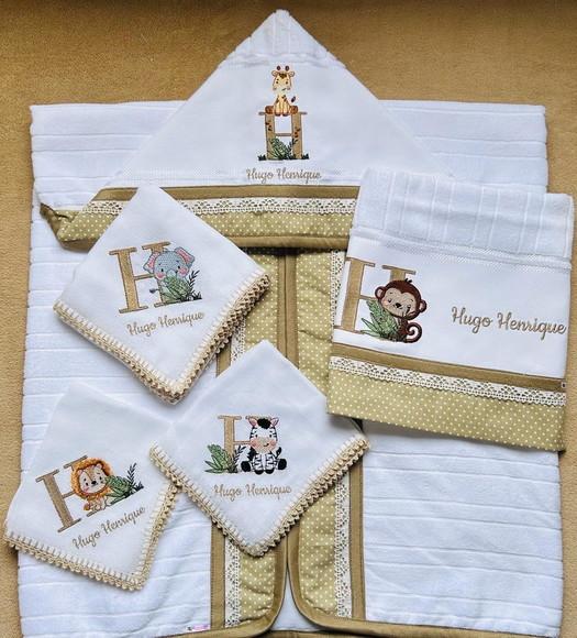 Kit Enxoval para Bebê Toalhas e Fraldas Safari