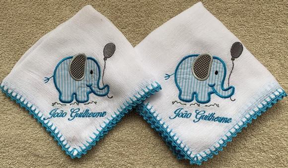 Kit Fraldas Bordadas Elefante