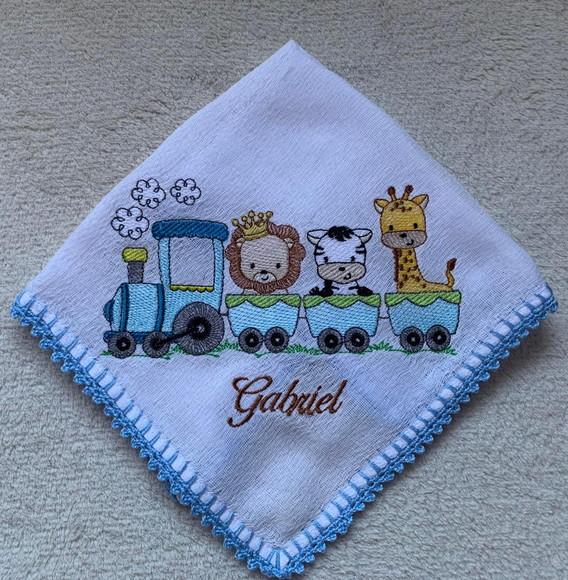 Kit para Bebê Personalizado Bordado Safari Azul