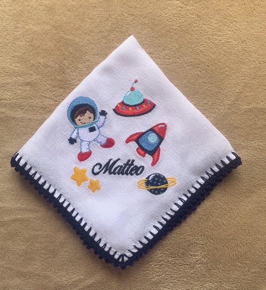 Kit para Bebê Personalizado Bordado Toalha e Fralda de Boca