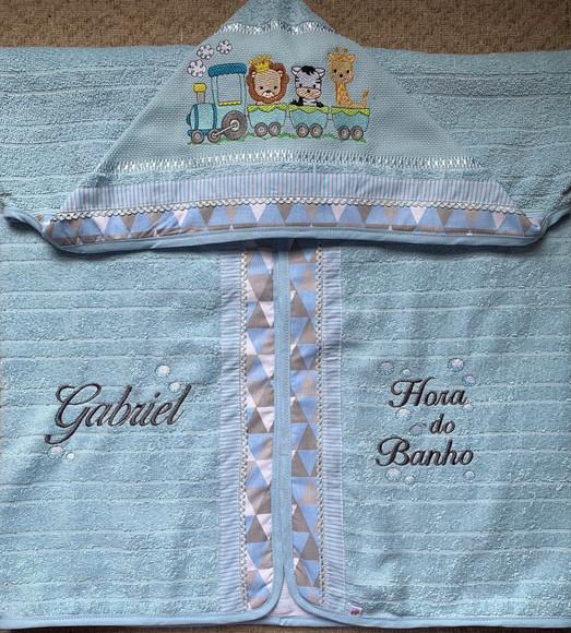 Kit para Bebê Personalizado Bordado Safari Azul