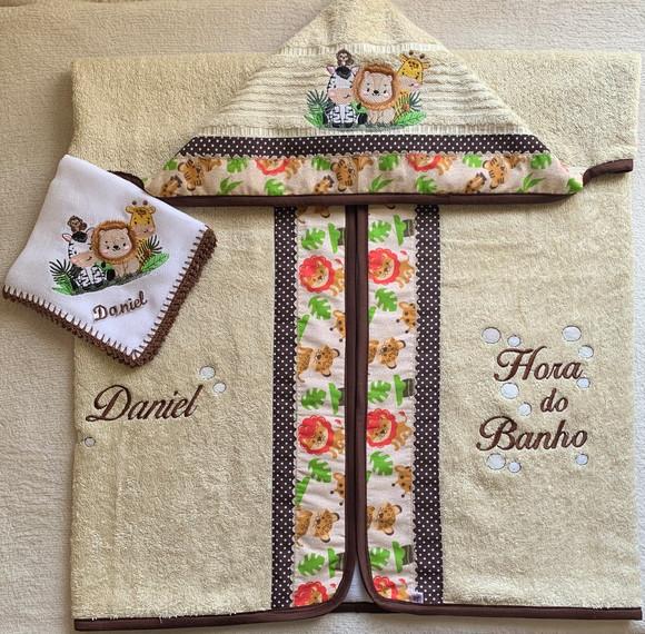 Kit para Bebê Personalizado Bordado Toalha e Fralda de Boca
