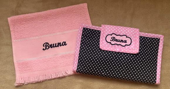 Kit Toalha para Cabelo e Kit de Higiene Bucal