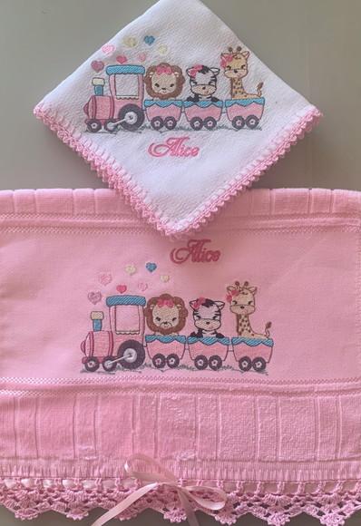 Kit Toalhinha e Fraldas de Boca e Passeio Safari Trem Menina