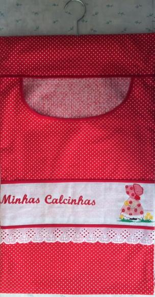Porta Calcinhas Vermelho de Poás Branco Infantil