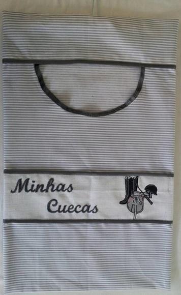 Porta Cuecas Adulto de Guarda Roupa