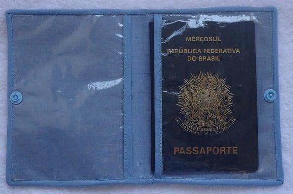 Porta passaporte