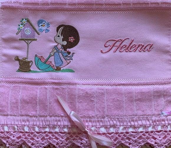 Toalha Bordada Menina E O Guarda Chuva