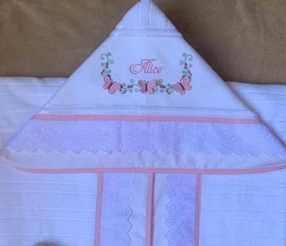 Toalha de Banho Infantil com Capuz Borboletas