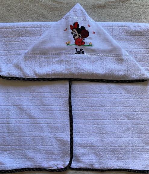 Toalha de Banho Infantil com Capuz Bordada
