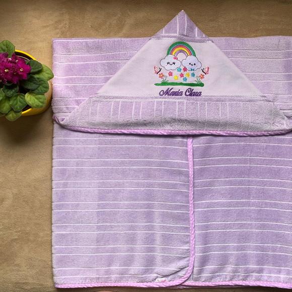Toalha de Banho Infantil com Capuz Bordada Chuva de Amor