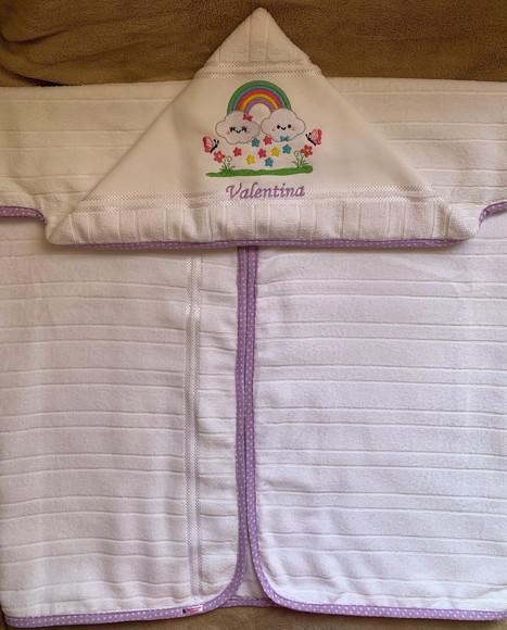 Toalha de Banho Infantil com Capuz Chuva de Amor