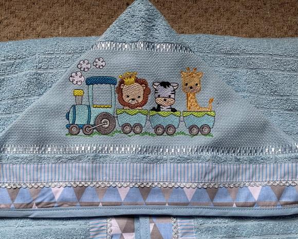 Toalha de Banho Infantil com Capuz Safari no Trem