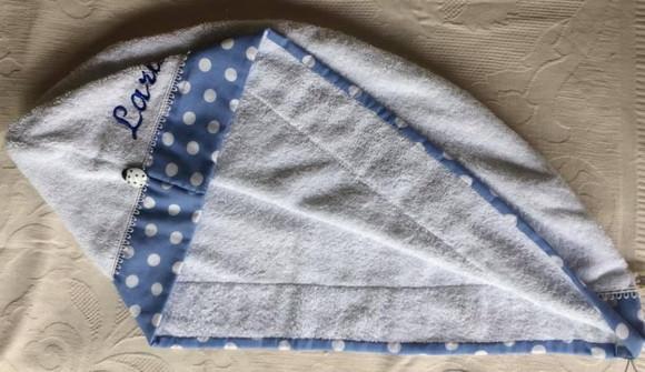 Toalha para Cabelo Branca com Azul