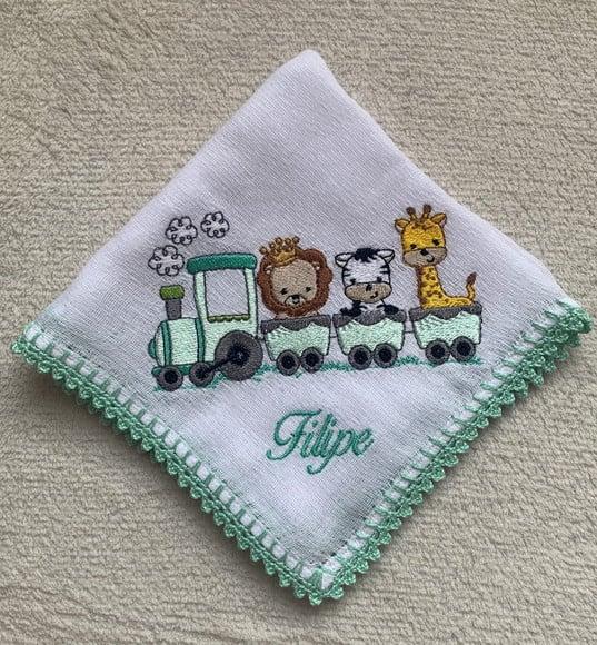 Fraldas Bordadas Personalizadas Passeio e Boca