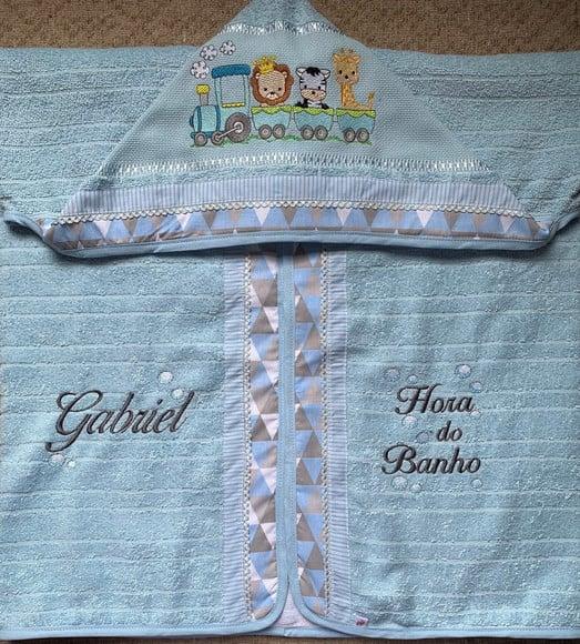 Kit para Bebê Personalizado Bordado Safari Azul