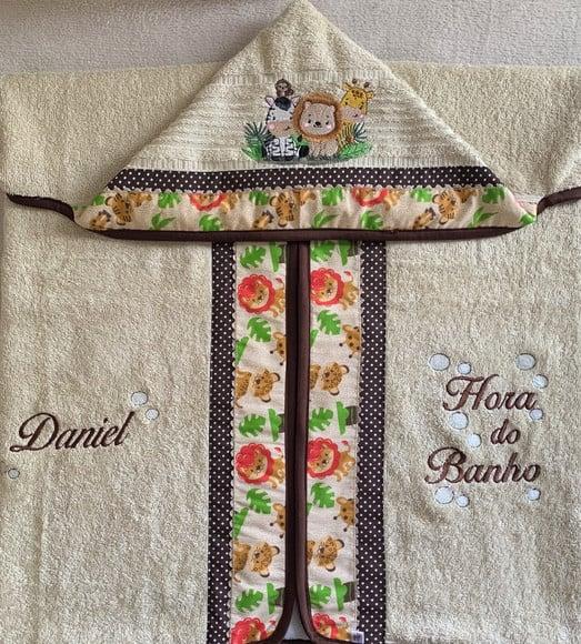 Kit para Bebê Personalizado Bordado Toalha e Fralda de Boca