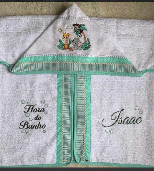Kit para Bebê Personalizado Bordado Toalha e Fralda de Boca