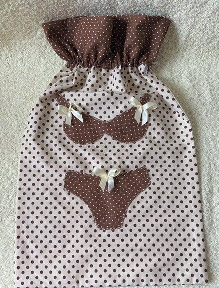 Kit para Viagem Porta Lingerie e Toalha para Cabelo