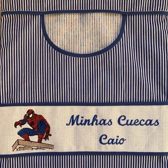 Porta Cuecas Infantil de Guarda Roupa