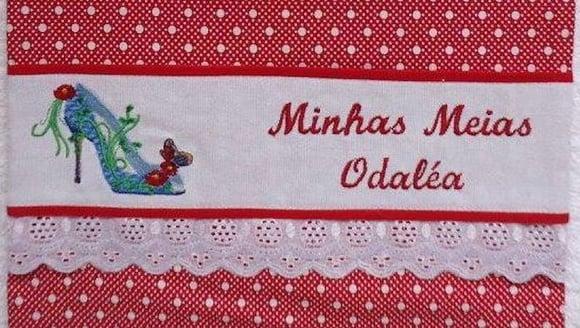 Porta Meias Adulto Feminino de Guarda Roupa