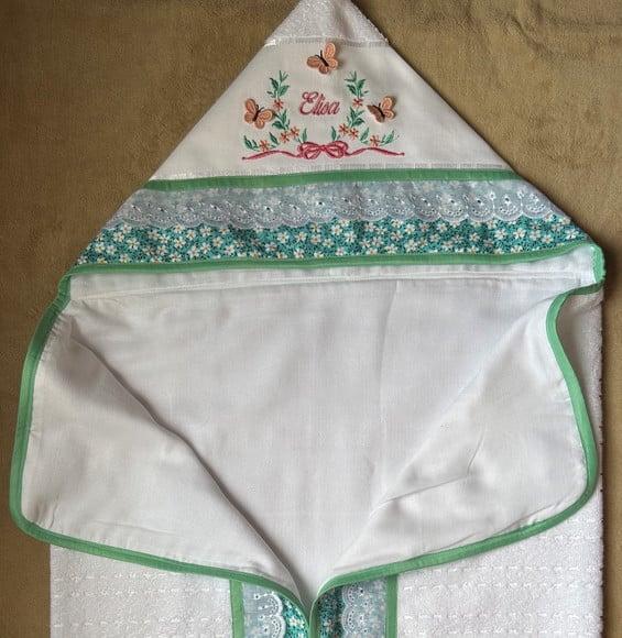 Toalha de Banho Infantil com Capuz Floral