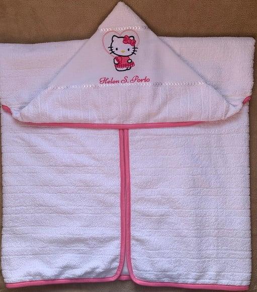 Toalha de Banho Infantil com Capuz Hello Kitty