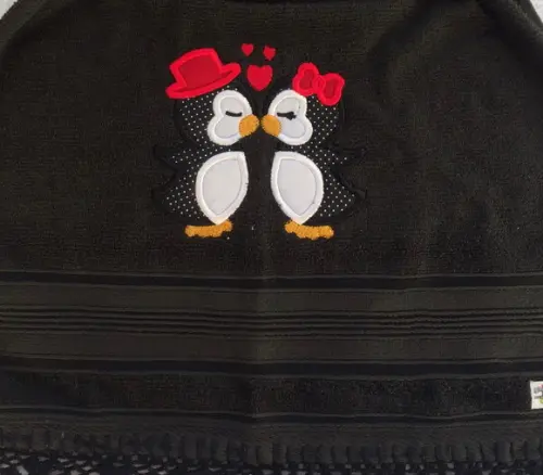Bate Mão Bordado Pinguins