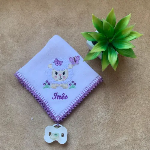 Fralda de Boca com Porta Chupeta