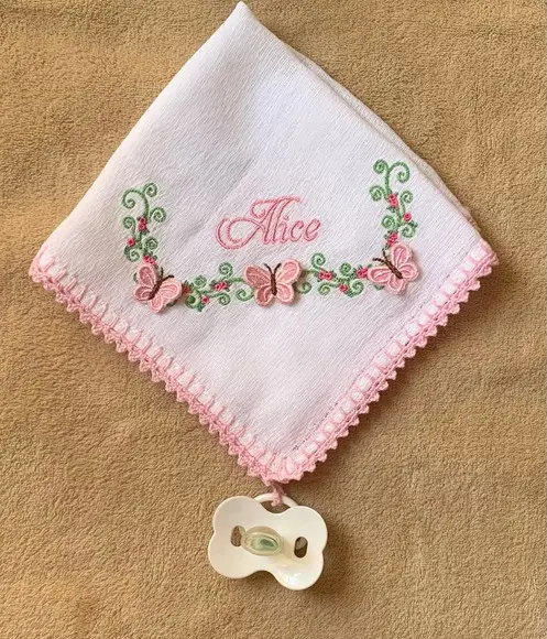 Fralda de Boca com Porta Chupeta Borboletas
