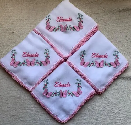 Fraldas de Passeio Bordadas Personalizadas Menina