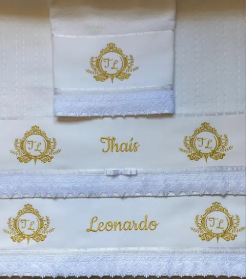 Jogo de Toalhas Casal Personalizadas
