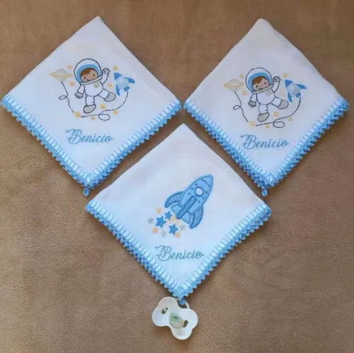 Kit 3 Fraldas de Boca com Porta Chupeta