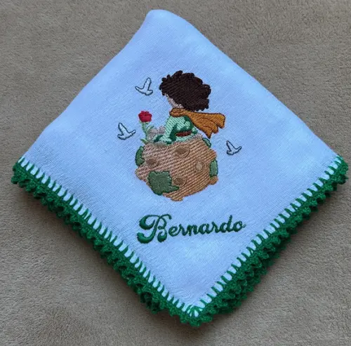Kit 4 Fraldas de Passeio Bordadas Pequeno Príncipe