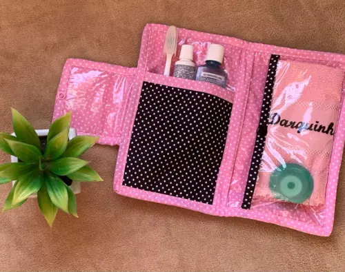 Kit de Higiene Bucal Preto e Rosa