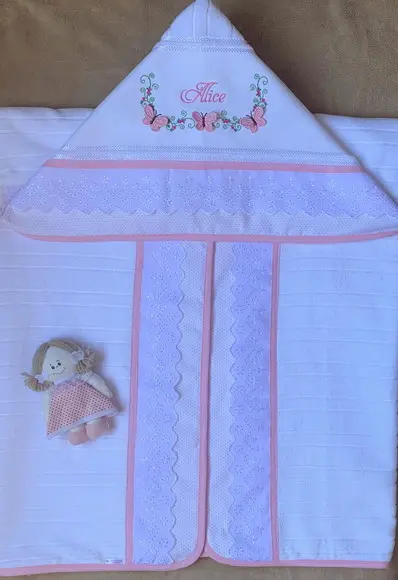 Kit Enxoval Bebê Personalizado Toalha e Fraldas