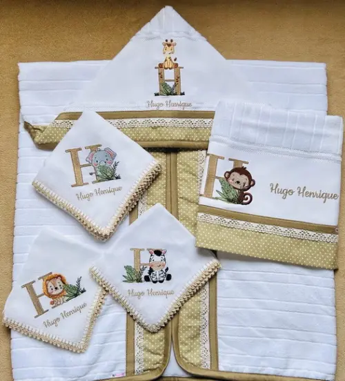 Kit Enxoval para Bebê Toalhas e Fraldas Safari