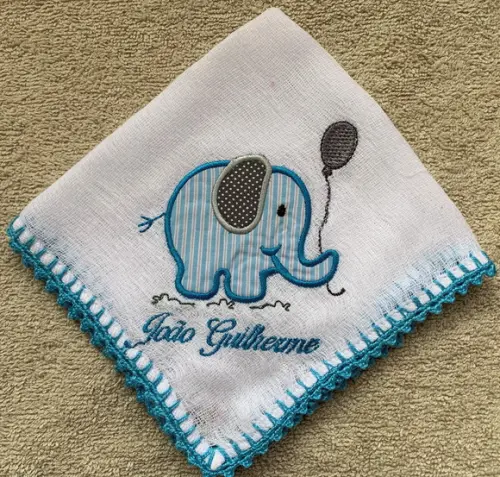 Kit Fraldas Bordadas Elefante