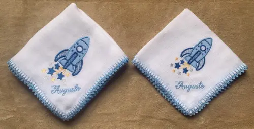 Kit Fraldas Bordadas Personalizadas Foguete