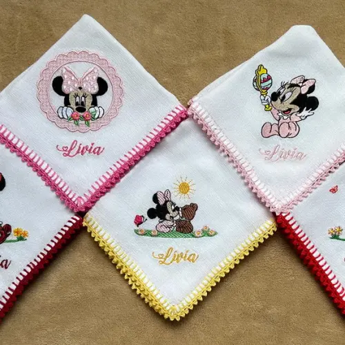 Kit Fraldas de Boca Bordadas Minnie