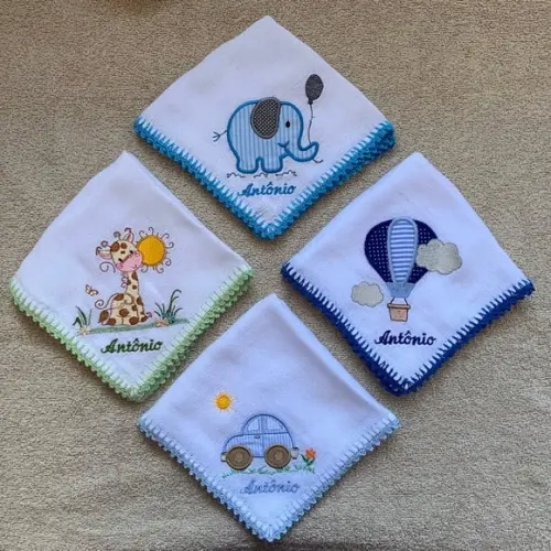 Kit Fraldas de Passeio Personalizadas
