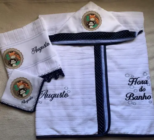 Kit para Bebê Personalizado Bordado Macaco Girafa