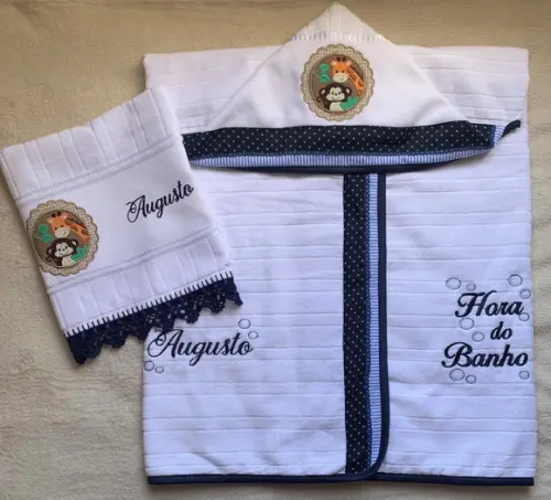 Kit para Bebê Personalizado Bordado Macaco Girafa