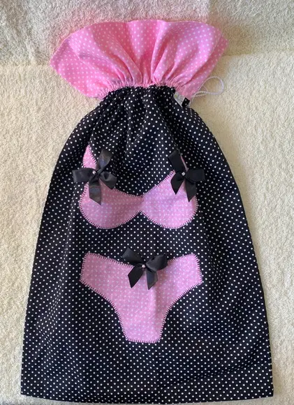 Kit para Viagem Porta Lingerie e Toalha para Cabelo