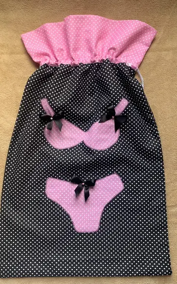 Kit Porta Lingerie e Porta Meias para Viagem