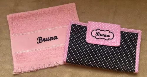 Kit Toalha para Cabelo e Kit de Higiene Bucal