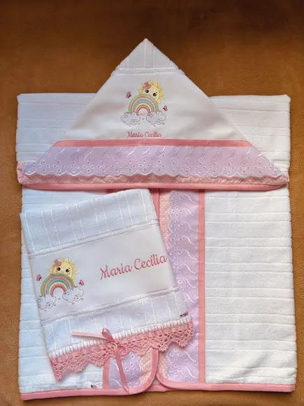 Kit Toalhas de Banho e de Mão Chuva de Amor