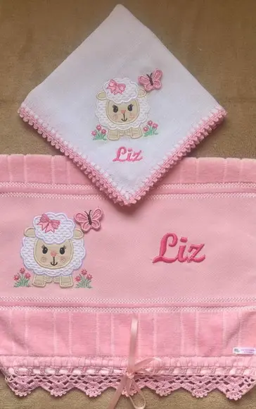 Kit Toalhinha e Fralda de Passeio Ovelhinha